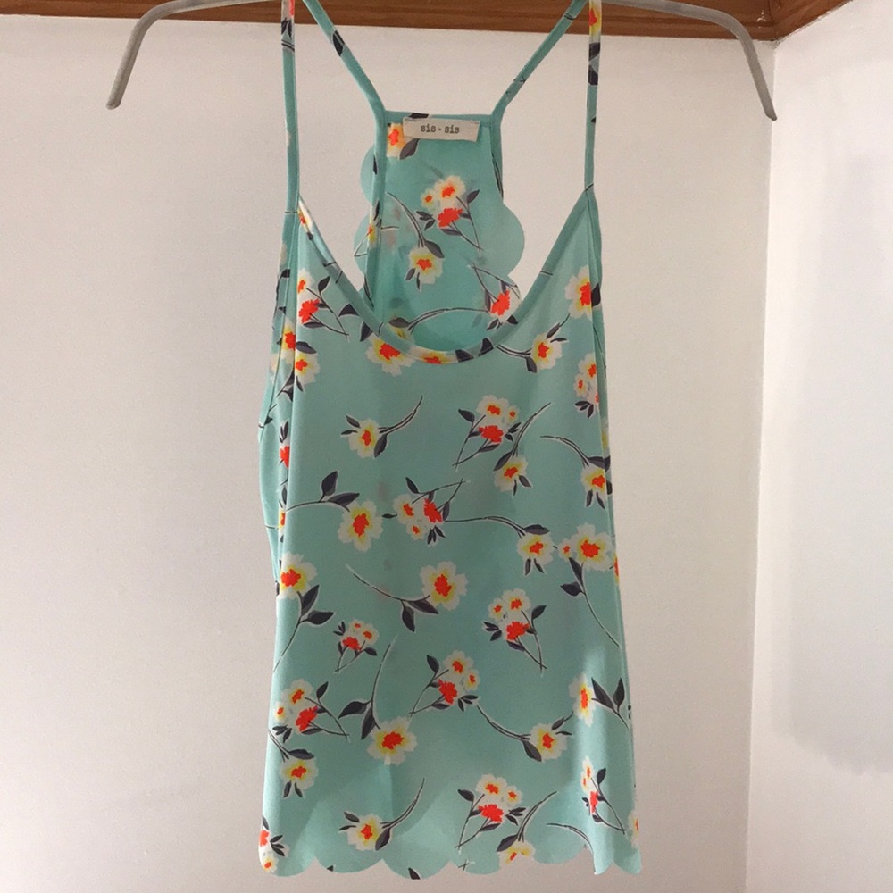 Floral Scallop Cross Back Tank